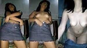 Bokep Indo Dinda Lagi Sange Tabok2 Memek