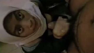 Bokep Jilbab Cantik Penuh Tatapan Crot